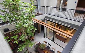 TAN Hostel x Cafe